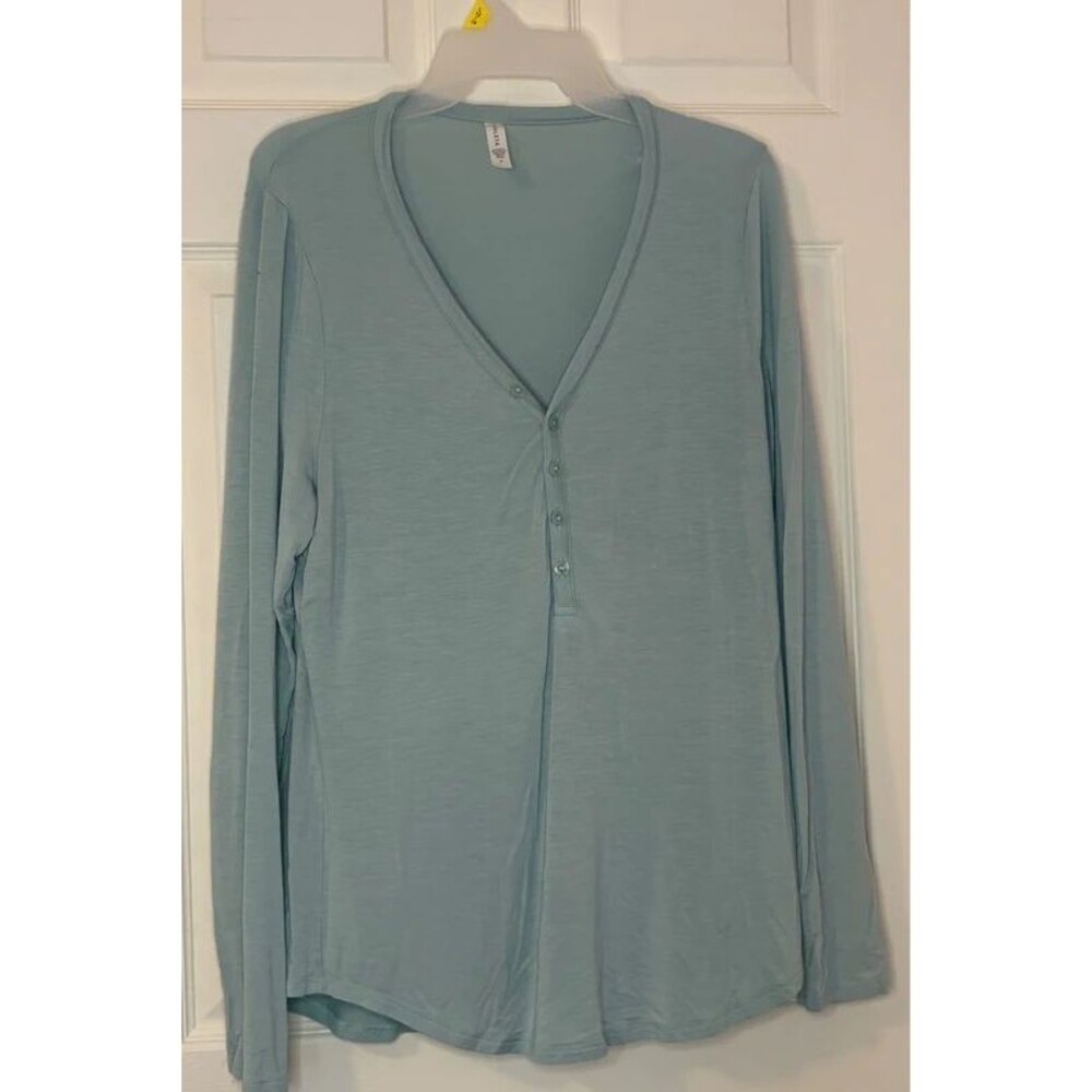Athleta Long Sleeve Henley M
